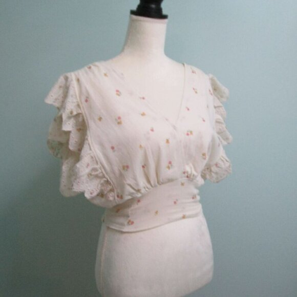 Vintage Havana Tops - VINTAGE HAVANA Floral Print Surplice Cotton Crop Top-Ivory-M-NWT